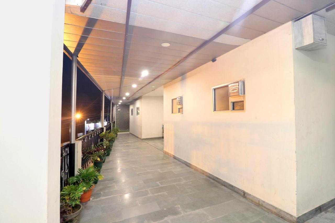 Hotel Oyo 19754 Ms Residency Hoshiarpur Exterior foto